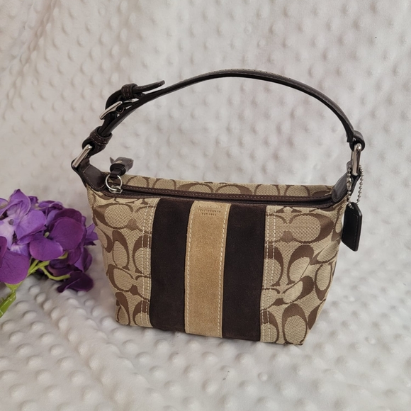 Coach Handbags - Super cute mini Coach HandBag